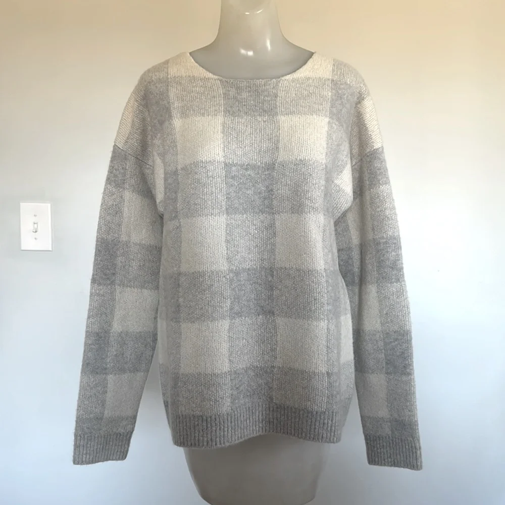 SOLD ON E BAY | Jenni Kayne L cashmere gray white check sweater - Picture 1 of 5